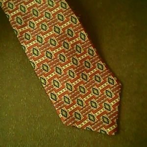 Men's silk tie